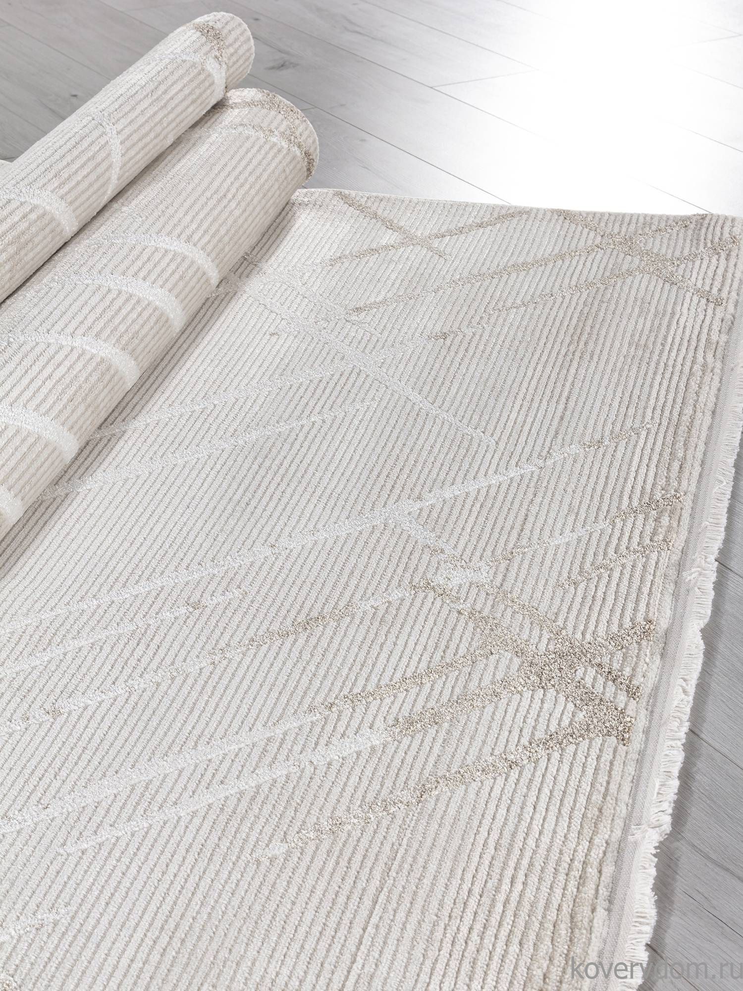 Ковер RUBI 26825A CREAM / MINK Ковер RUBI 26825A CREAM / MINK