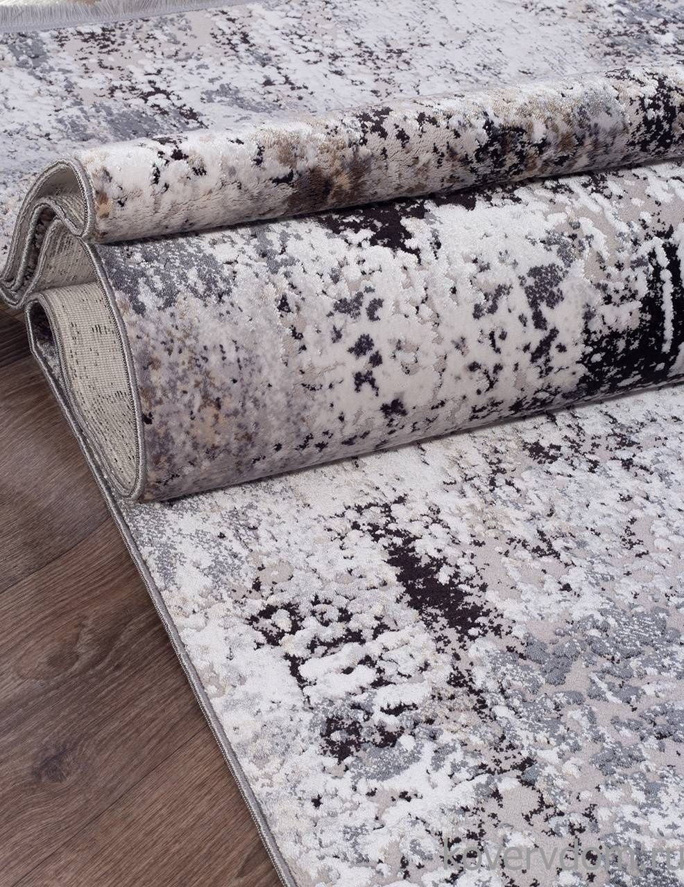 Ковер ROXANNE 17105 L.GREY / D.GREY Ковер ROXANNE 17105 L.GREY / D.GREY