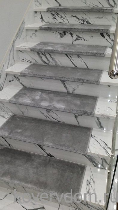 Ковровые накладки U-174 с укладкой на лестницу