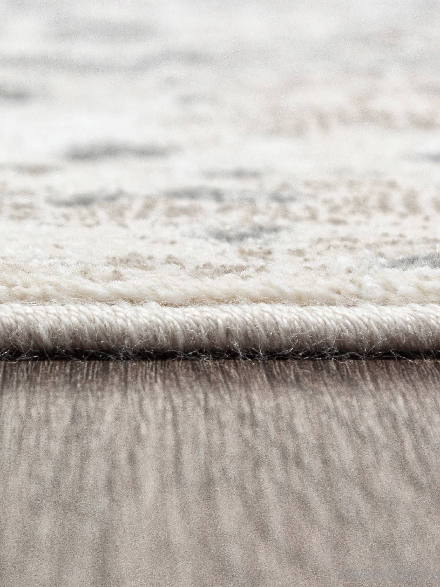 Ковер KIRKE 02946D BEIGE / BEIGE Ковер KIRKE 02946D BEIGE / BEIGE