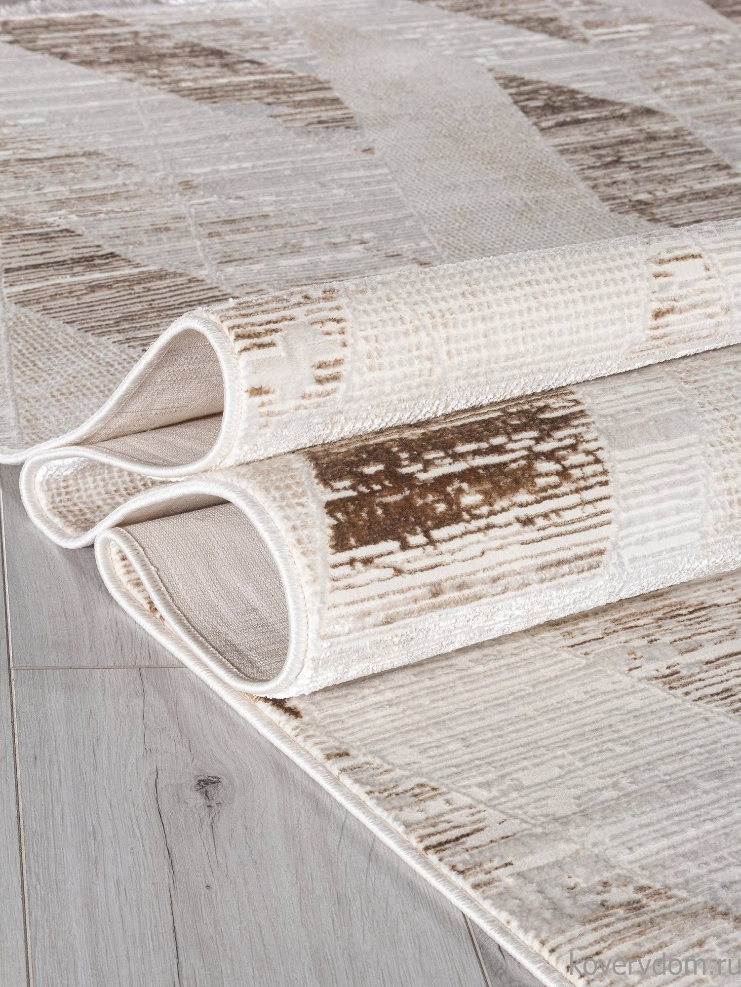 Ковер SHINE 33162A CREAM / WHITE Ковер SHINE 33162A CREAM / WHITE