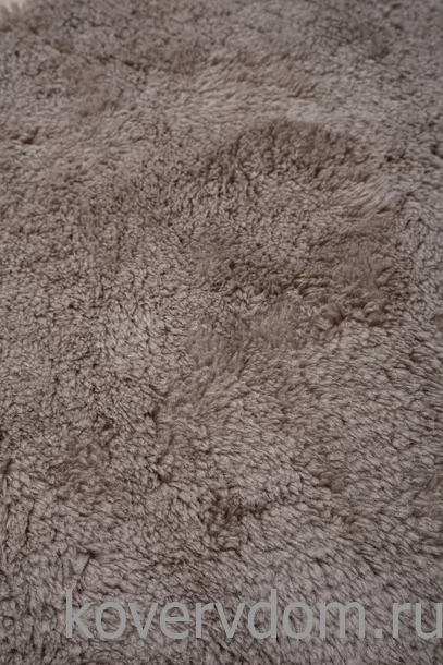 Ковер из искусственного меха Chic 1000A BROWN_3000 шкура Ковер из искусственного меха Chic 1000A BROWN_3000 шкура